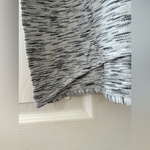 Lululemon cardio squad tank ll tiger space dye size 8 - Picture 4 of 10